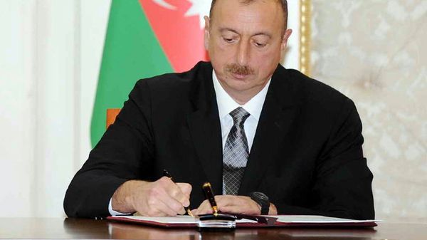 İlham Əliyev, Azərbaycan Respublikasının Prezidenti - Sputnik Азербайджан