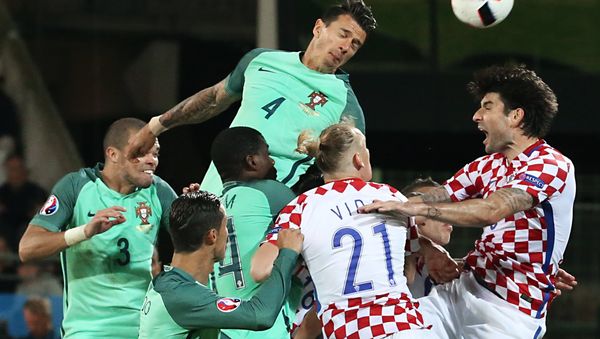 Футбол. Чемпионат Европы - 2016. Матч Хорватия - Португалия - Sputnik Азербайджан