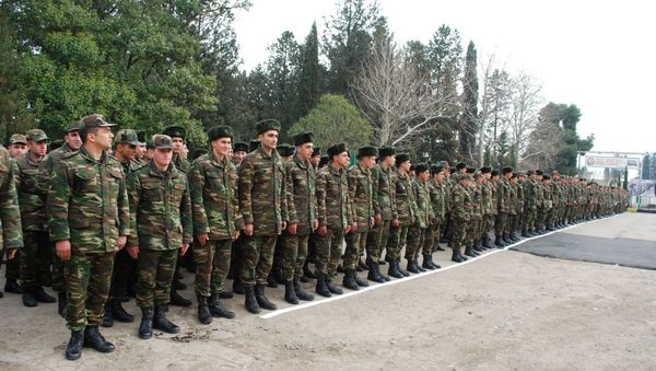 N saylı hərbi hissənin əsgərləri. Arxiv şəkli - Sputnik Азербайджан