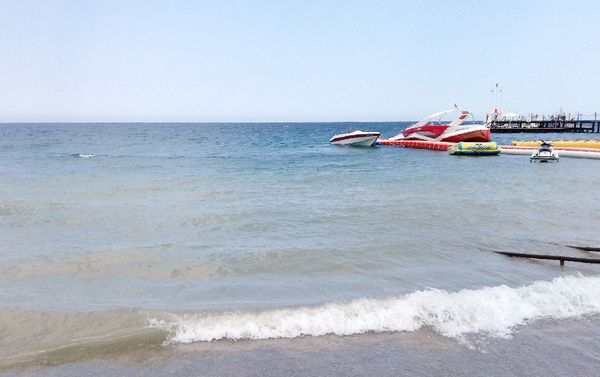 В Анталье вам понадобится только одно – место для ночлега. Море, пляжи здесь совершенно бесплатные - Sputnik Азербайджан