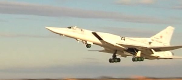 Российские самолеты бомбят ИГ - Sputnik Азербайджан