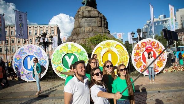 Битва городов за Евровидение-2017 - Sputnik Азербайджан