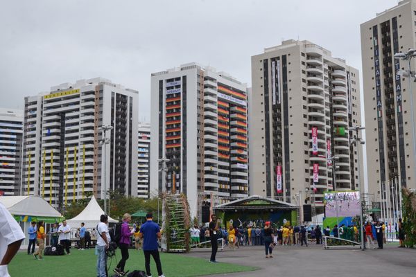 В Олимпийской деревне в Рио-де-Жанейро был поднят флага Азербайджана - Sputnik Азербайджан