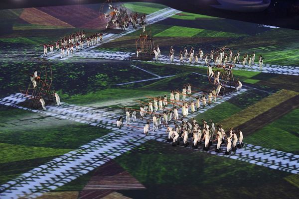Церемония открытия XXXI летних Олимпийских игр на стадионе Маракана - Sputnik Азербайджан