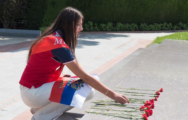 Участницы конкурса Miss Union-2016 возложили цветы к могиле Гейдара Алиева - Sputnik Азербайджан