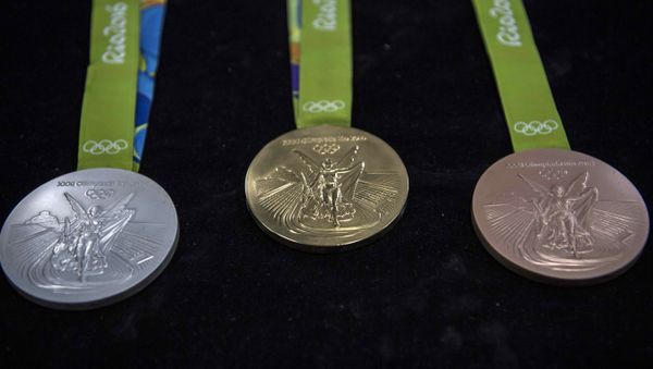 Золотая, серебряная и бронзовая медали Олимпийских Игр в Рио-де-Жанейро - Sputnik Азербайджан