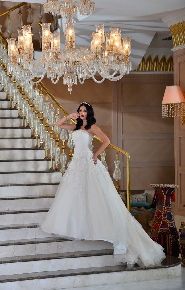 Фотосессия участниц конкурса Miss Union Baku 2016 в свадебных платьях - Sputnik Азербайджан