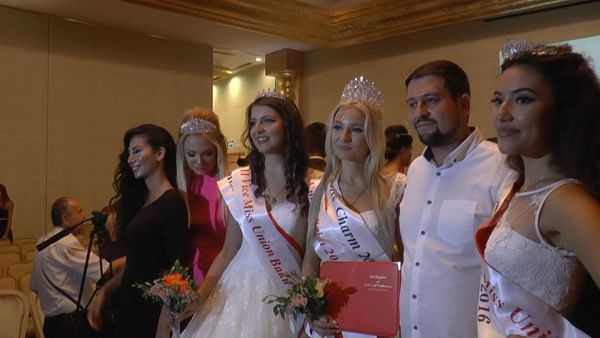 Красота спасет мир: корона Miss Union в Баку досталась Грузии - Sputnik Азербайджан