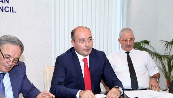 Сотрудник отдела общественно-политических вопросов Администрации Президента Азербайджана Бахруз Гасанов - Sputnik Азербайджан