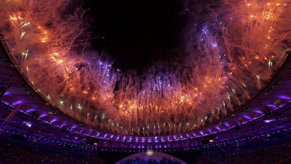 Церемония открытия XXXI летних Олимпийских игр в Рио-де-Жанейро - Sputnik Азербайджан