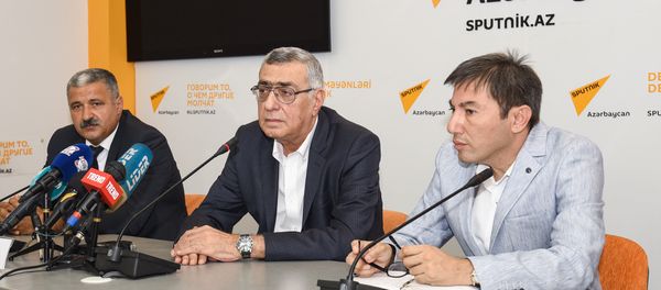 Пресс-конференция вице-президента Национального Олимпийского Комитете Азербайджана Чингиза Гусейнзаде. - Sputnik Азербайджан