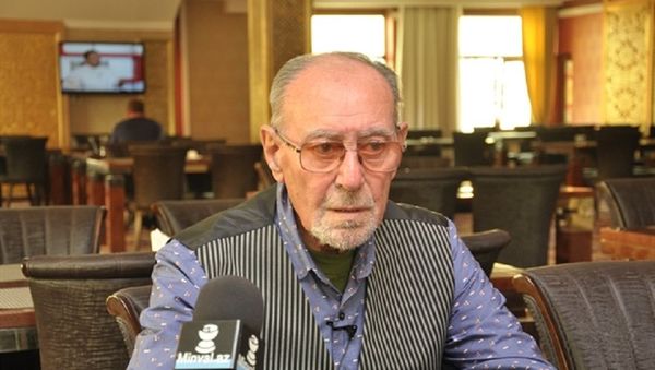 Экономист Октай Ахвердиев - Sputnik Азербайджан