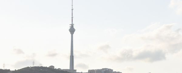Вид на Бакинскую телебашню - Sputnik Азербайджан