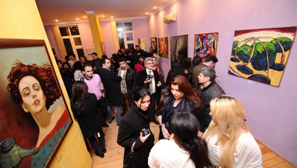 Выставка в Art Gallery. Архивное фото - Sputnik Азербайджан