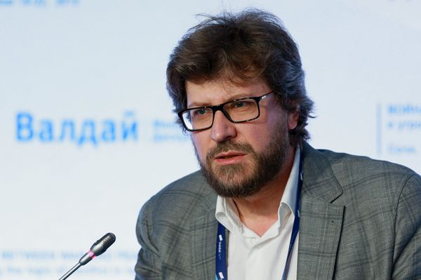 Главный редактор журнала Россия в глобальной политике Федор Лукьянов. Архивное фото - Sputnik Азербайджан