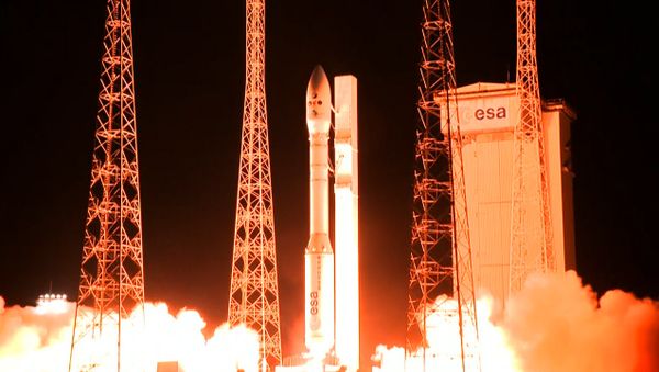 C космодрома Куру запущена европейская легкая ракета-носитель Vega - Sputnik Азербайджан