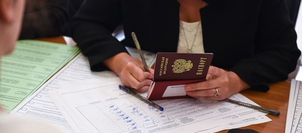 Выборы в Государственную Думу Российской Федерации в посольстве России в Азербайджане - Sputnik Азербайджан