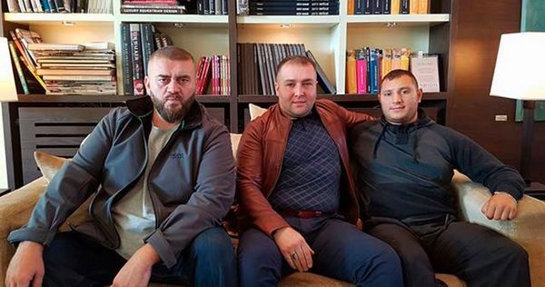 Хамзат Гастамиров, Шейх Хамзат (в центре) - Sputnik Азербайджан