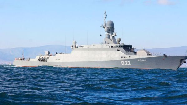 Малый ракетный корабль Углич, архивное фото - Sputnik Азербайджан