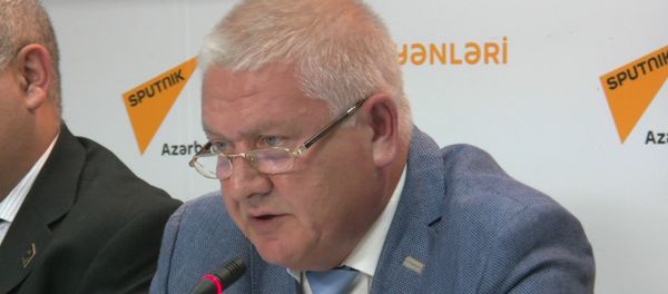 Денисов: Необходимо увеличивать число азербайджанцев, учащихся в России Денисов: Необходимо увеличивать число азербайджанцев, учащихся в России - Sputnik Азербайджан
