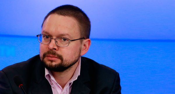 Николай Силаев, cтарший научный сотрудник Центра проблем Кавказа и региональной безопасности МГИМО - Sputnik Азербайджан