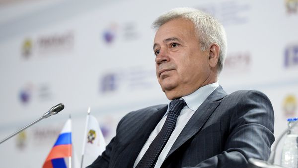 LUKoil ASC-nin prezidenti Vahid Ələkbərov - Sputnik Азербайджан