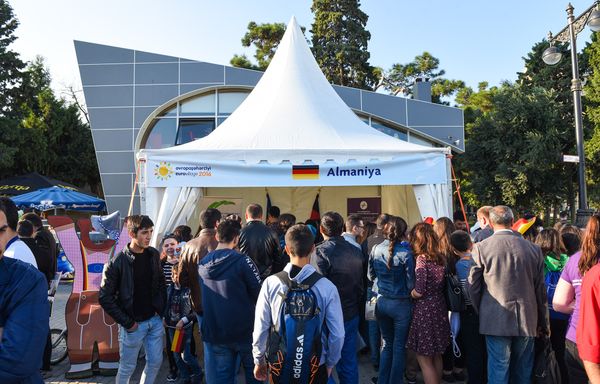 В Баку открылся фестиваль европейской культуры - Sputnik Азербайджан