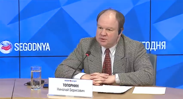 Николай Топорнин - Sputnik Азербайджан