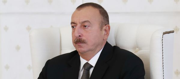 Президент Ильхам Алиев на заседании Кабинета Министров Азербайджана - Sputnik Азербайджан