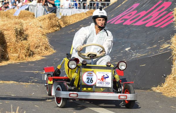 Гонки на мыльницах в центре Баку – соревнования Red Bull Soapbox - Sputnik Азербайджан
