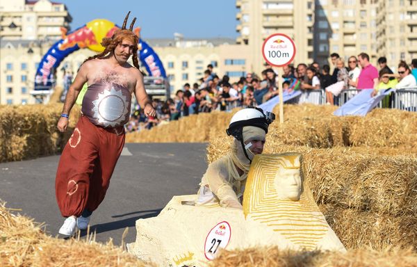 Гонки на мыльницах в центре Баку – соревнования Red Bull Soapbox - Sputnik Азербайджан