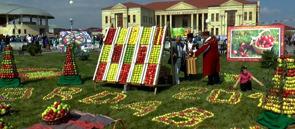 Вкусный уикенд в Губе: посол России предложил Азербайджану новый бренд - Sputnik Азербайджан