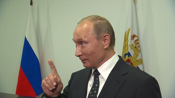 Предложение США по защите гумконвоя в Сирии Путин назвал экзотическим - Sputnik Азербайджан