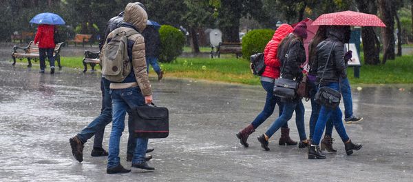 На Баку обрушился ливень - Sputnik Азербайджан
