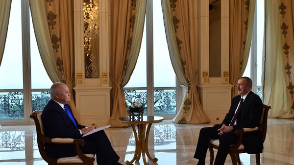 Интервью президента Азербайджана Ильхама Алиева директору МИА Россия сегодня Дмитрию Киселеву - Sputnik Азербайджан