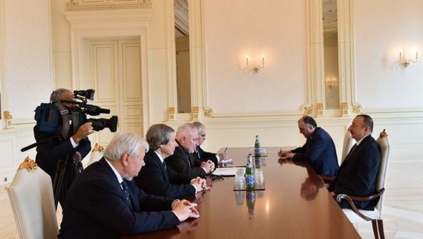 Президент Азербайджана Ильхам Алиев принял сопредседателей Минской группы ОБСЕ - Sputnik Азербайджан