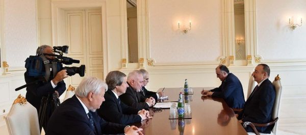 Президент Азербайджана Ильхам Алиев принял сопредседателей Минской группы ОБСЕ - Sputnik Азербайджан