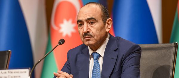 Помощник президента Азербайджана по общественно-политическим вопросам Али Гасанов - Sputnik Азербайджан