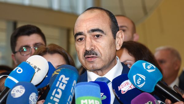 Помощник президента Азербайджана по общественно-политическим вопросам Али Гасанов - Sputnik Азербайджан