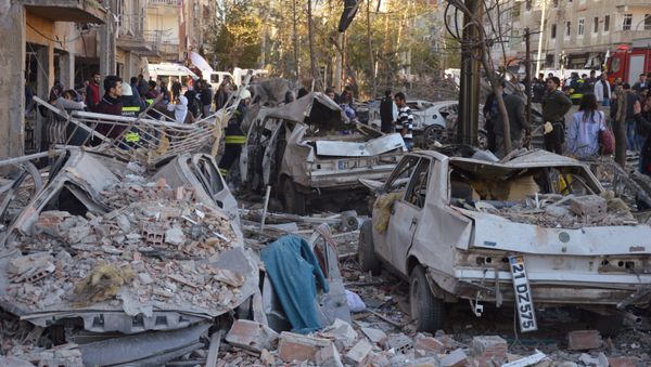 Мощный взрыв в Диярбакыре - Sputnik Азербайджан