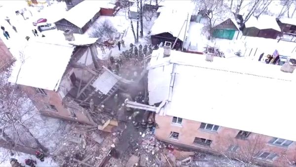 Взрыв газа в жилом доме в Иваново: разбор завалов и эвакуация пострадавших - Sputnik Азербайджан