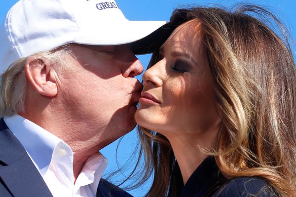 Экс-модель и звезда подиума Меланья Трамп живет в Америке с 1996 года. - Sputnik Азербайджан