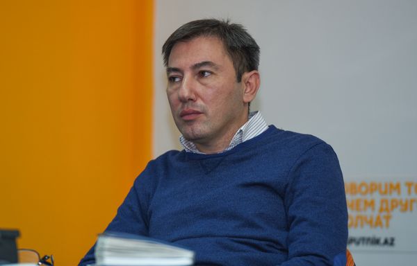 На мероприятии в Мультимедийном пресс-центре Sputnik Азербайджан было обсуждено будущее азербайджанского телевидения - Sputnik Азербайджан