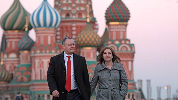 Галина Додон и Игорь Додон - Sputnik Азербайджан