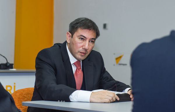 47-е заседание Клуба политологов Южный Кавказ на тему Влияние выборов в США на военно-политическую обстановку в регионе в Мультимедийном пресс-центре Sputnik Азербайджан - Sputnik Азербайджан