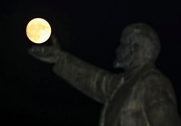 Суперлуние в Байконуре - Sputnik Азербайджан