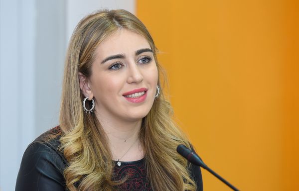 Пресс-конференция на тему Подготовка к проведению конкурса Baku Fashion Week в Мультимедийном пресс-центре Sputnik Азербайджан - Sputnik Азербайджан