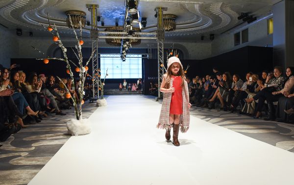 Открытие Baku Fashion Week - Sputnik Азербайджан