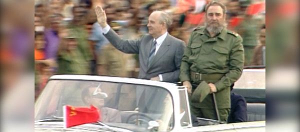 Фидель Кастро умер в возрасте 90 лет. Кадры с кубинским революционером - Sputnik Азербайджан