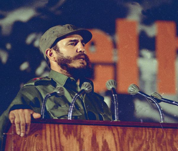 Фидель Кастро в 1969 году - Sputnik Азербайджан